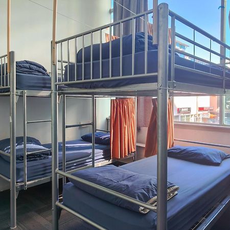 A Pousada Metro Adventurer Backpackers Auckland Exterior foto